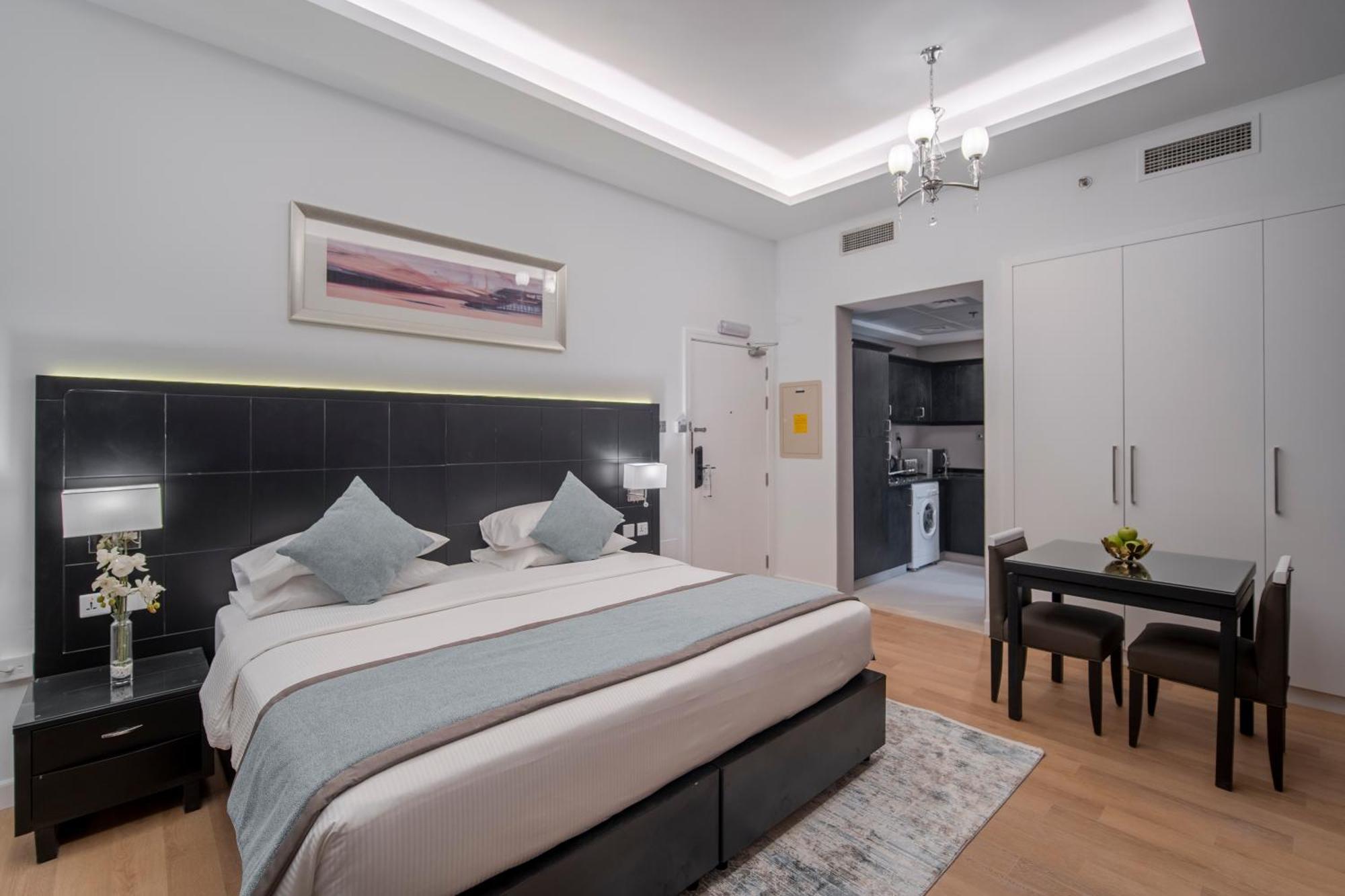 Studio Apartment,1551561982:JPEG
