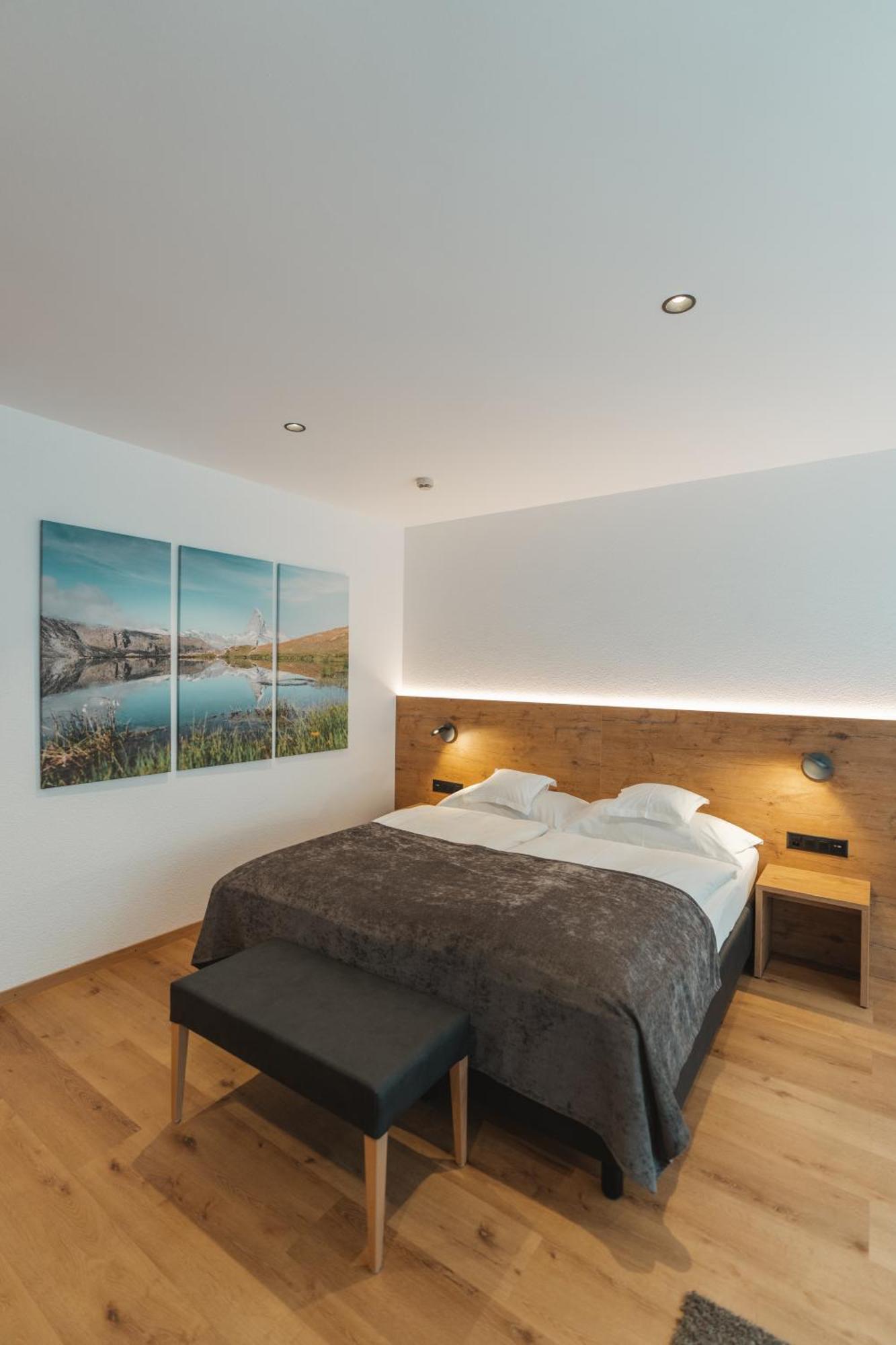 Family Two Bed Room Suite Garden Terrace