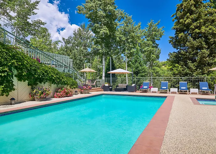 6 Best Ski Resorts in Avon, Colorado, United States in 2024