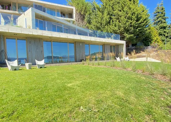 Wa One Lake Homes