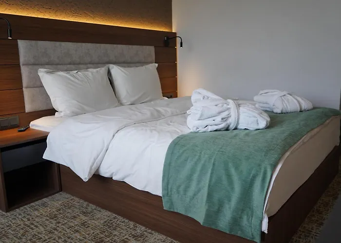 Hotel Kirci Termal & Spa