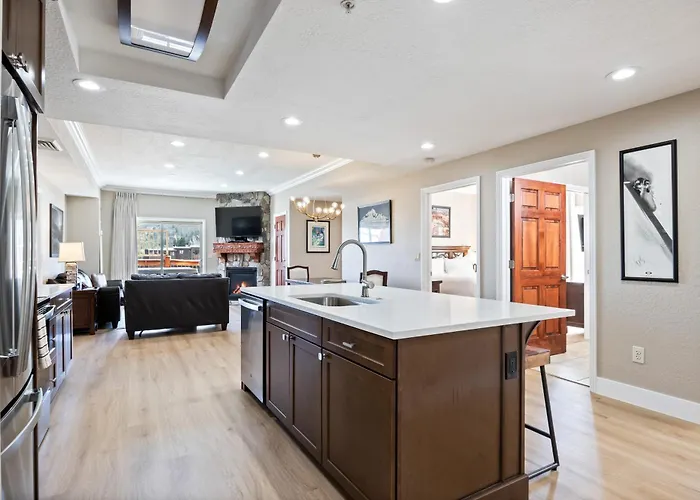 Remodeled Condo Westgate Resort & Spa, 4 King Beds, Pool, Hot Tub, Ski In Ski Out
