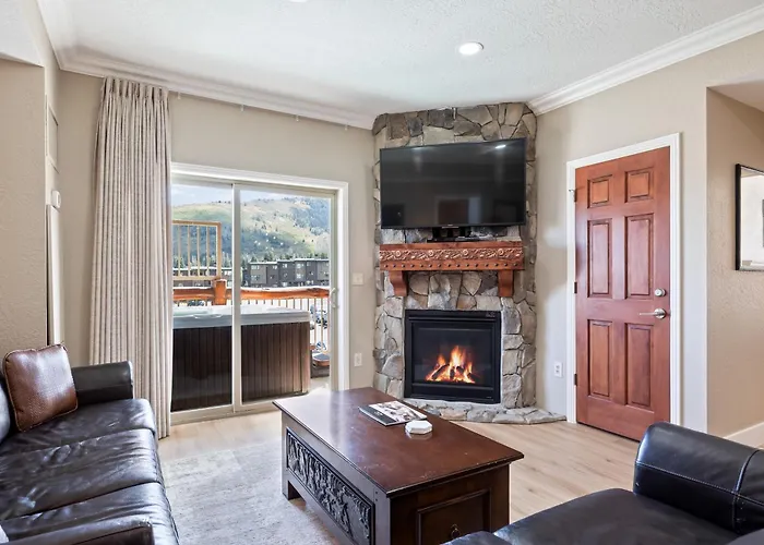 Remodeled Condo Westgate Resort & Spa, 4 King Beds, Pool, Hot Tub, Ski In Ski Out
