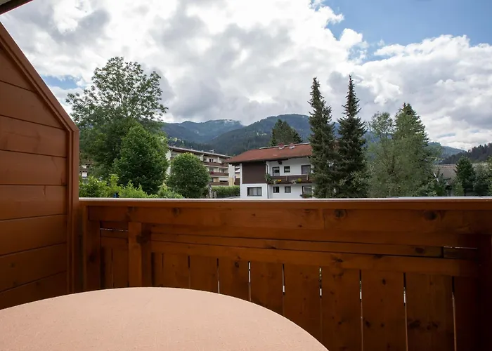 Wander- Und Familienhotel Erika