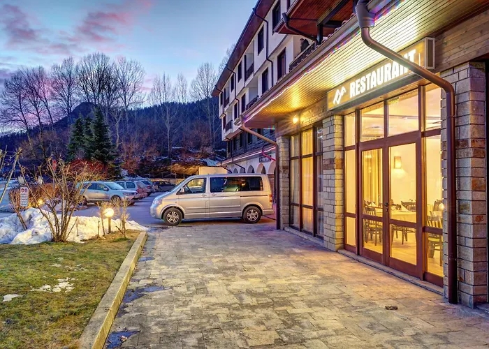 Silver Hills Rooms & Apartments With Free Parking
