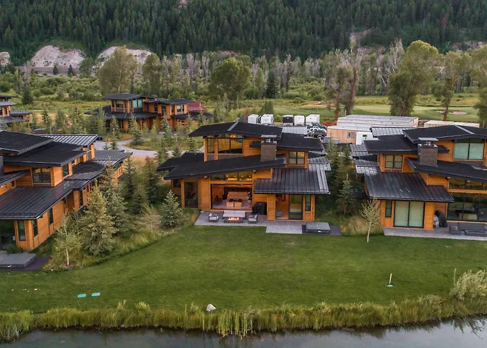 The Cabins At Snake River Sporting Club