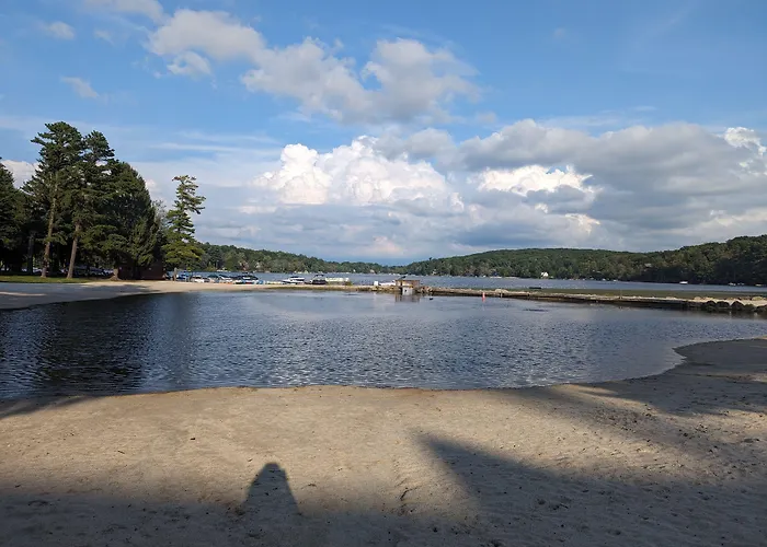 The Lodge Luxury Resort At Lake Harmony