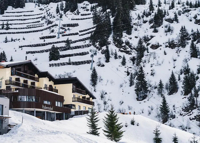 Hotel Hubertushof - Ski-In & Ski-Out In Stuben Am Arlberg