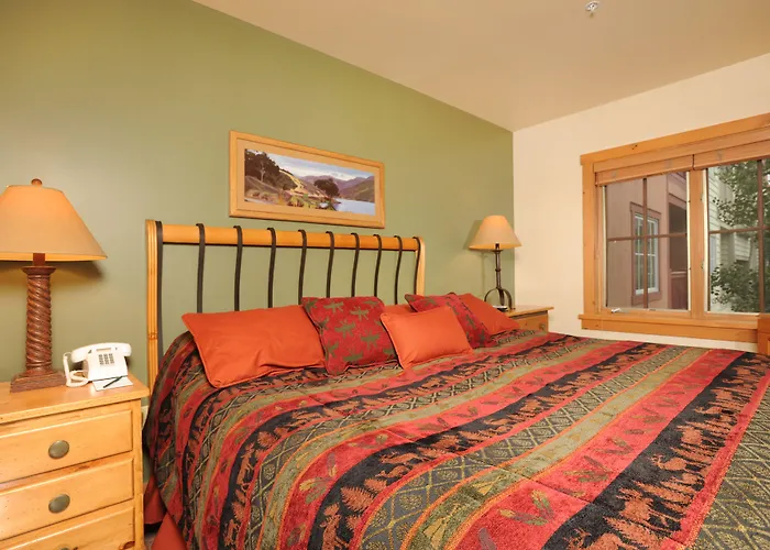 Expedition Station Condos by Vail Resorts