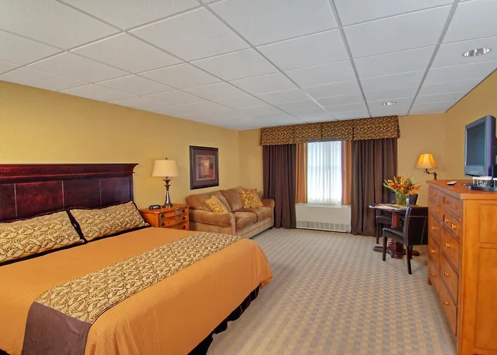 The Pointe At Castle Hill Resort & Spa