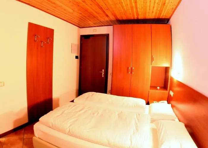 Hotel Milano - Piazzatorre
